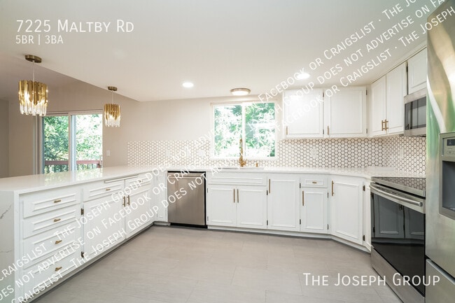 Building Photo - 7225 Maltby Rd