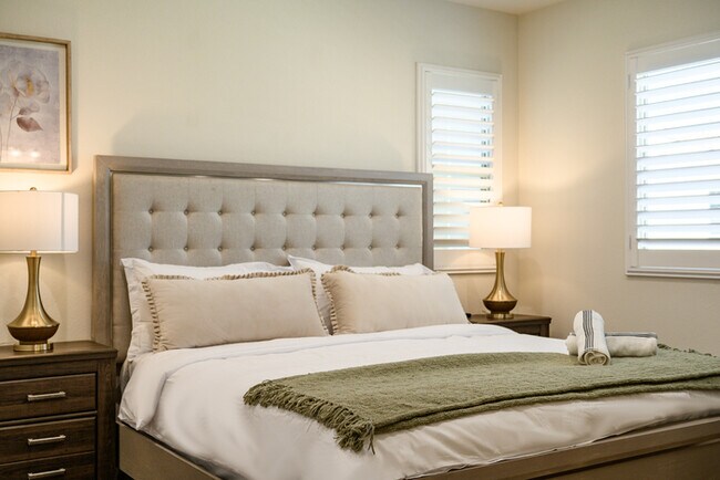 Building Photo - Spacious & Stylish 4 Bed 3 Bath in Chino P...