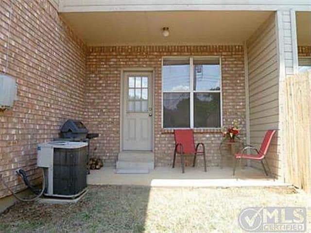Building Photo - 1508 Barbara Dr