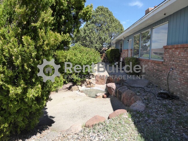 Building Photo - !!CALL US TODAY AT (505) 808-6467 TO SCHEDULE A VIEWING AND MAKE THIS YOUR NEW HOME!!