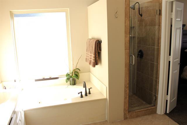 Building Photo - 200 Supreme Ct