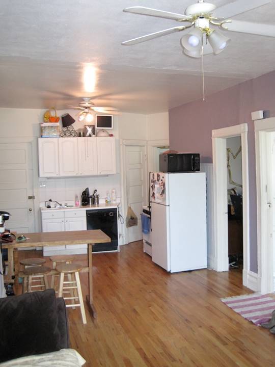 Building Photo - 3736 N Ashland Ave