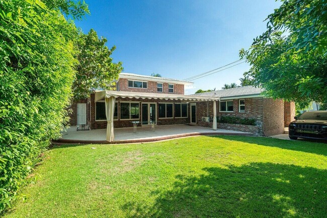 Building Photo - 3 Ocean Ln