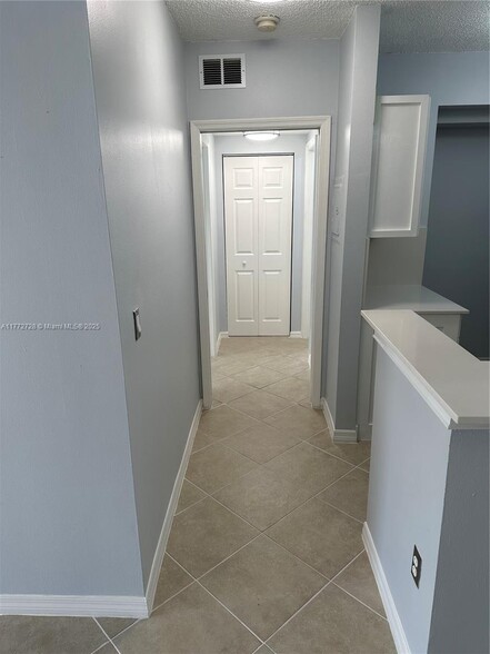 SO FLO Real Estate Group 2320 E PRESERVE WAY APT 301 MIRAMAR - 2320 E Preserve Way