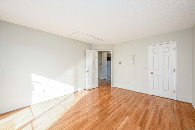 Building Photo - 53 Brushy Plain Rd