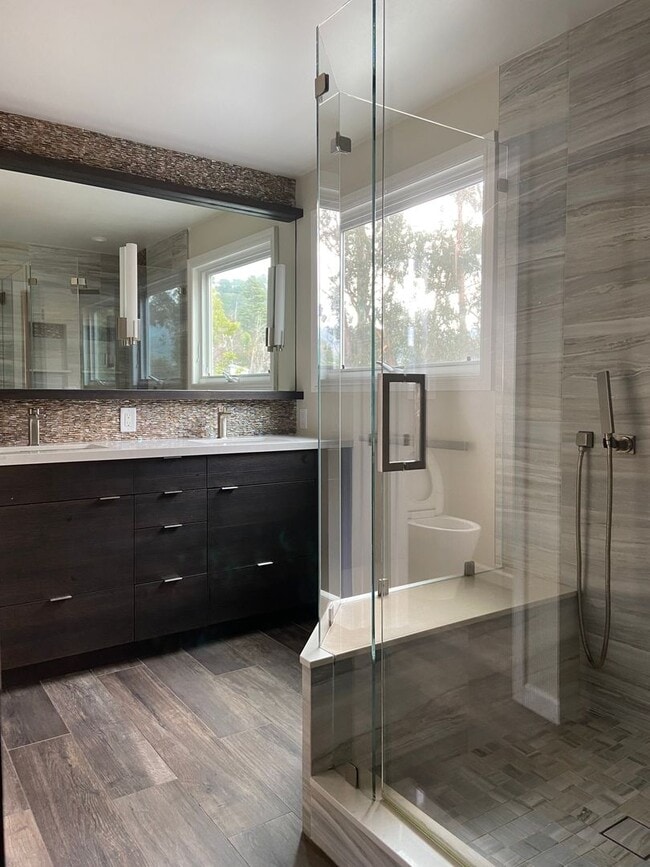 Building Photo - 3 Bed/2Bath Ready to Move In