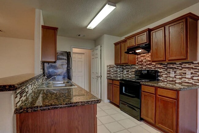 Building Photo - 28925 San Bernard River Loop