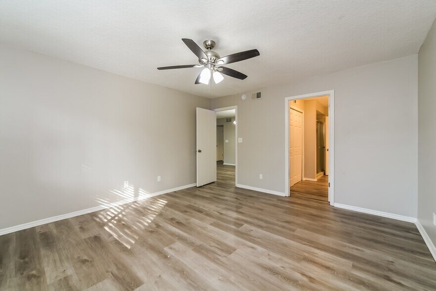 Building Photo - 1056 Saddleback Ridge Rd