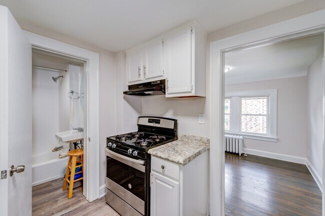 2nd Flr - 416 N Central Ave