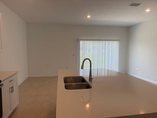 Building Photo - Artisan Lakes Townhome for rent