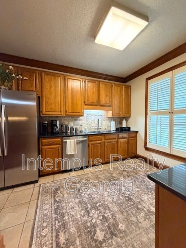 Building Photo - 118 Weatherburne Dr