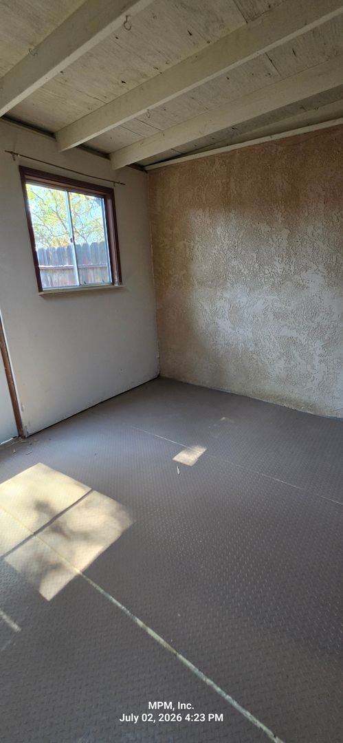Building Photo - 2 bedroom 1 bath Home in Sierra Bonita 55 and over community