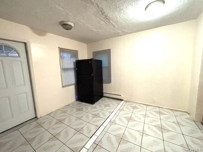 Building Photo - 238-23 148th Dr