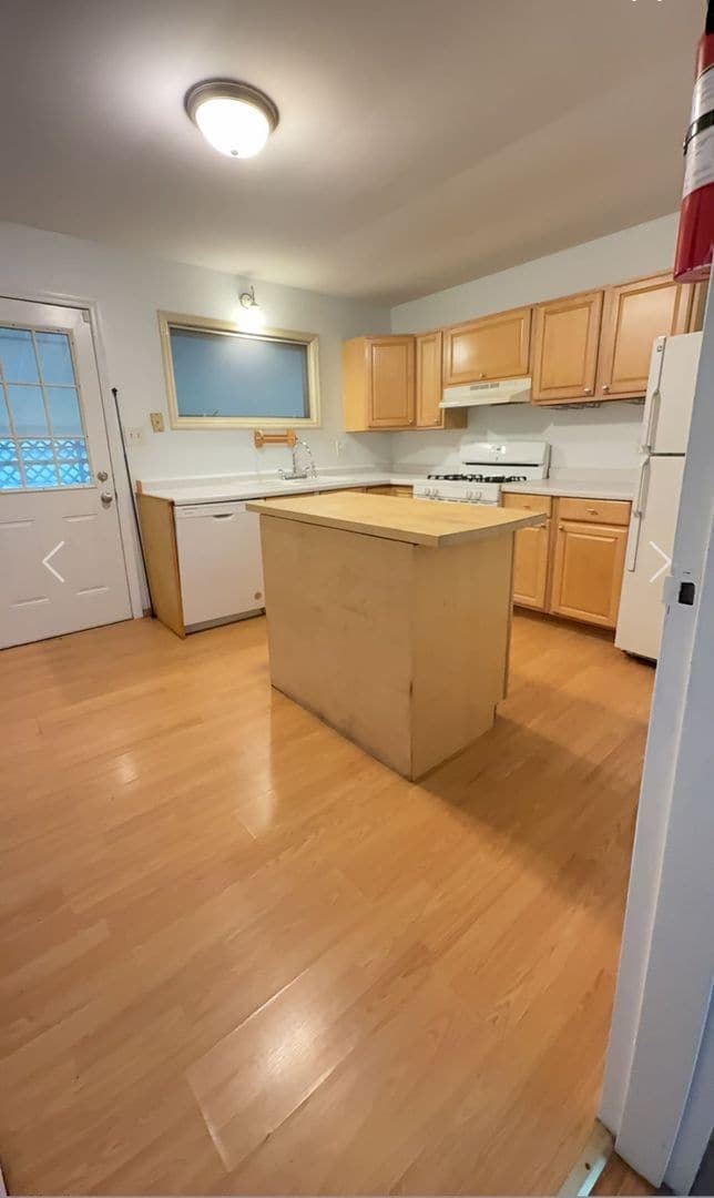 Building Photo - Available July 2026;  Monthly rent $1,800