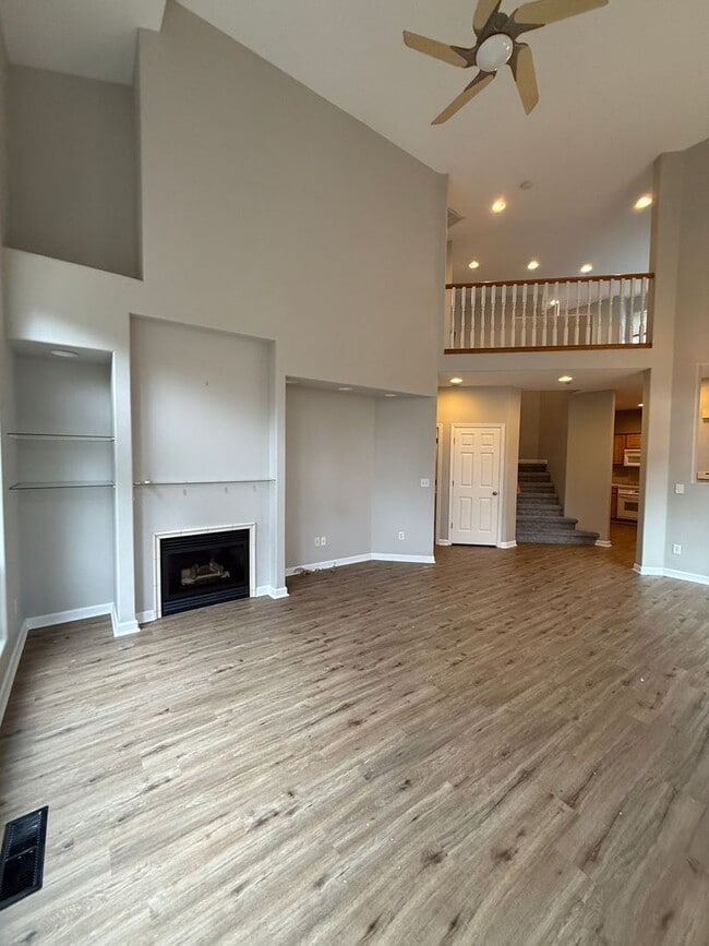 Building Photo - Felida Area - 3 bedroom, 2.5 bath