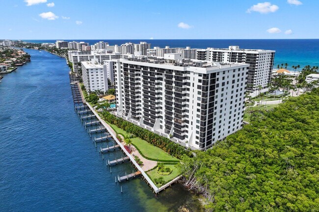 Building Photo - 3420 S Ocean Blvd