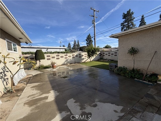 Building Photo - 9502 Schooling Rd