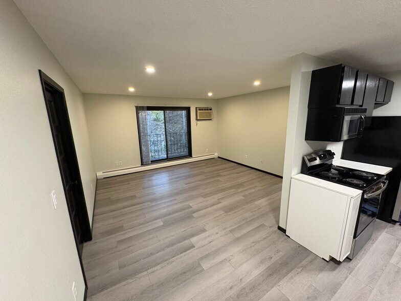 New flooring and lots of lighting - 907 Coulee Rd