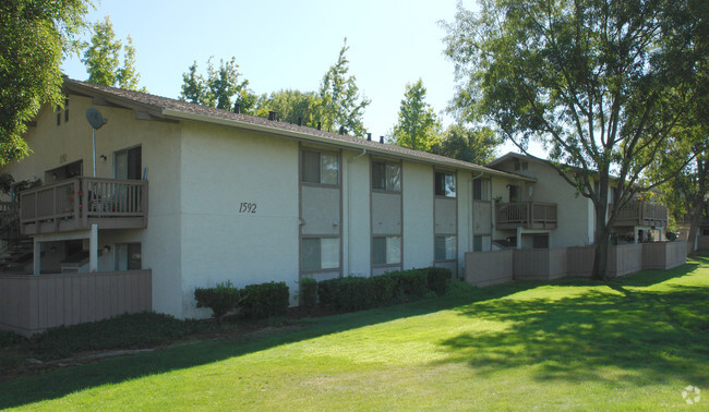 Building Photo - Arbor Apartments