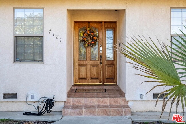 Building Photo - 7121 Arizona Ave