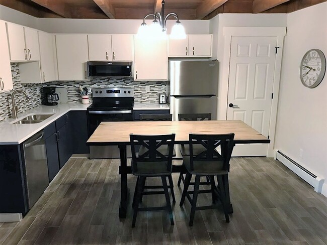 Primary Photo - Long Term Rental- Treehouse E201