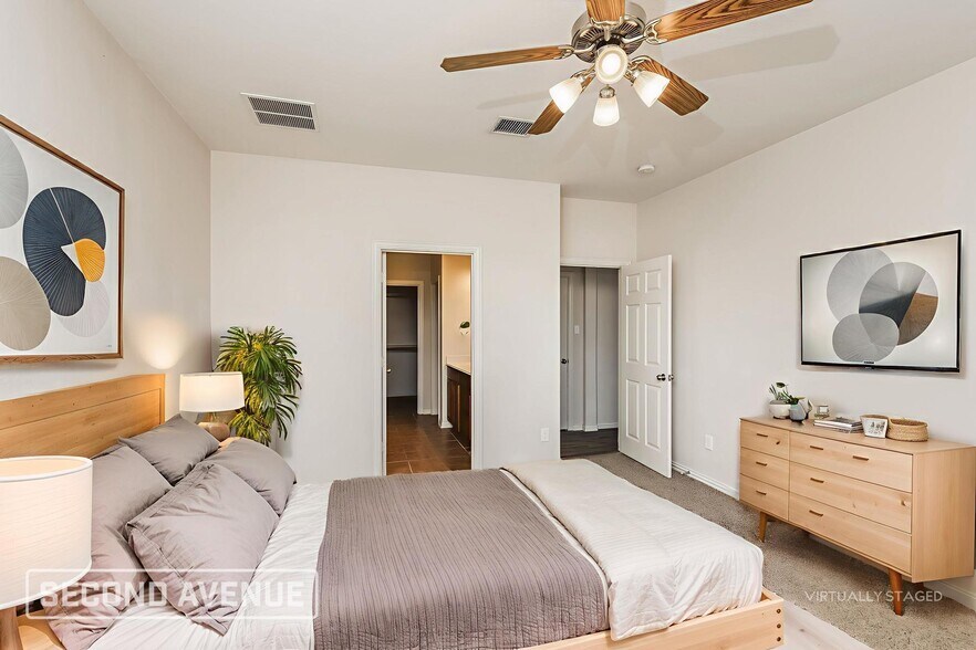 Building Photo - 1201 Egret Ct