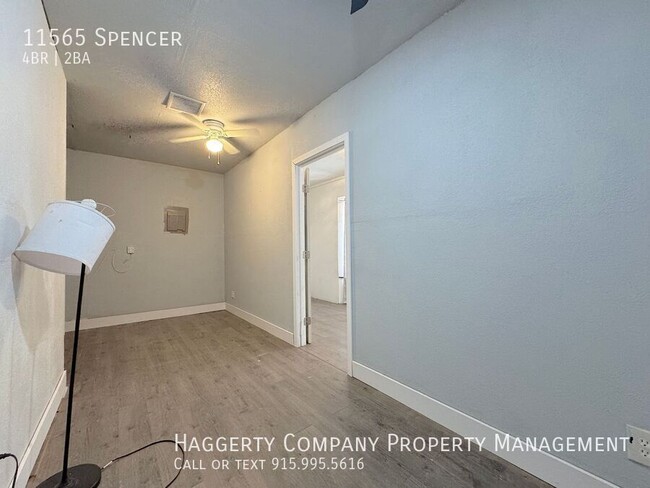 Building Photo - East El Paso 4 bed plus office area with R...