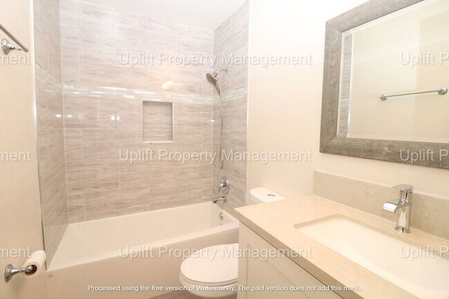 Building Photo - 9356 Twin Trails Dr