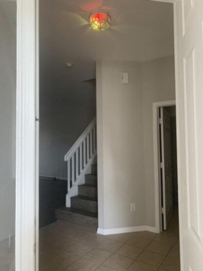 Building Photo - 15147 Summit Place Cir