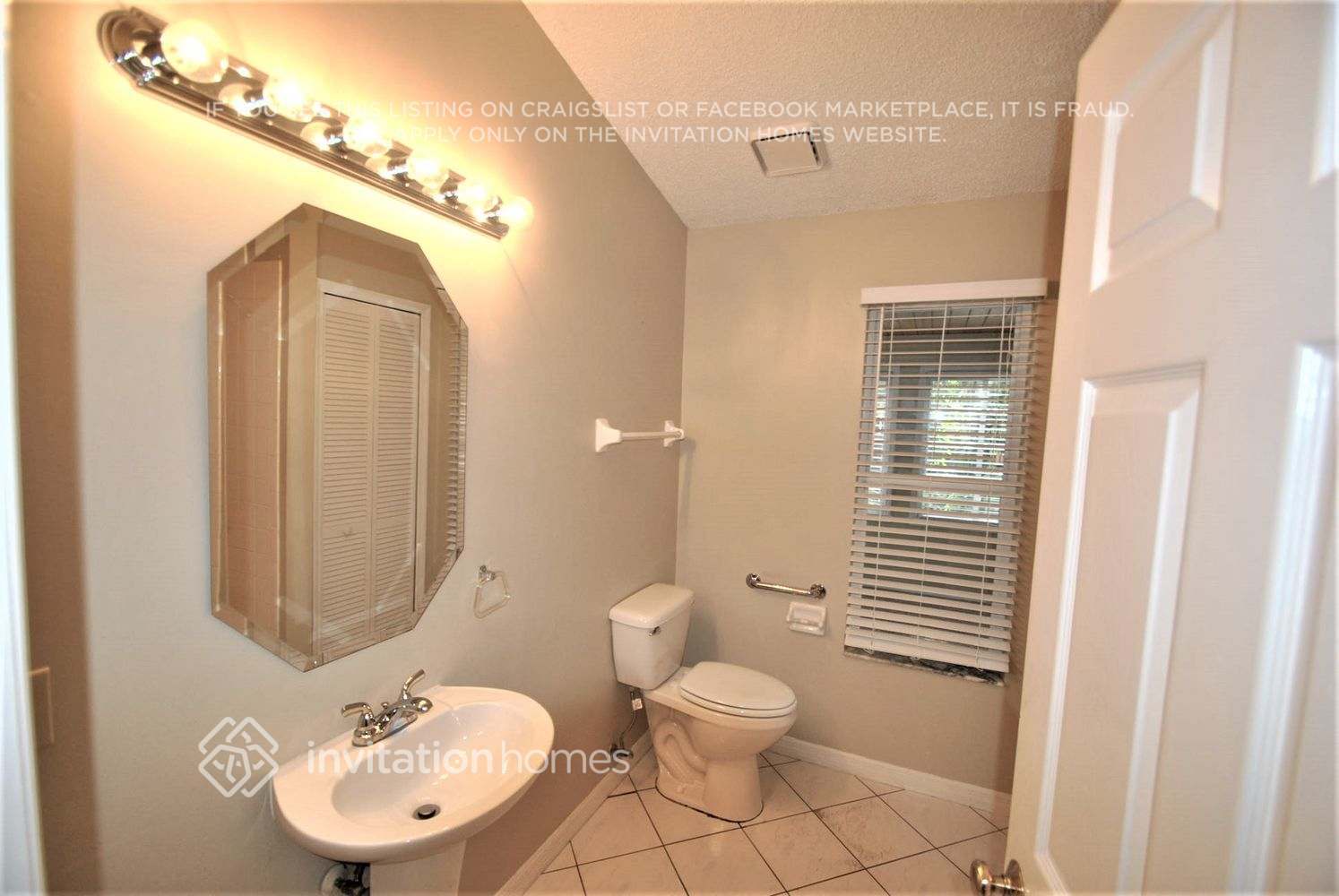 Building Photo - 963 Whisperpine Dr