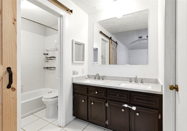 Building Photo - 6009 Leafwood Cir