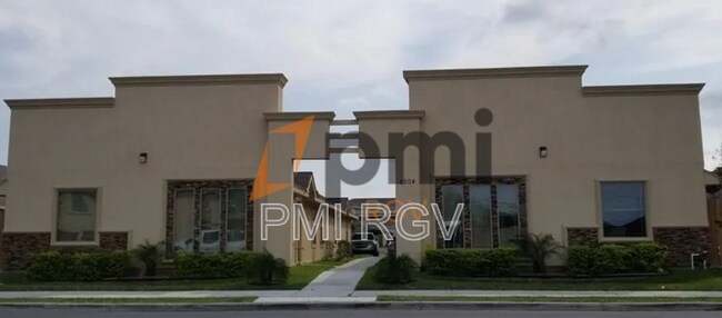Primary Photo - 2120 Taxco Ct