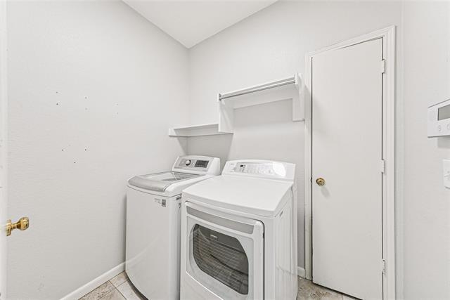 Building Photo - 7108 Chateau Dr