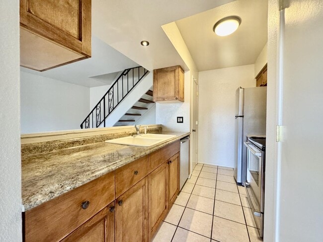 Building Photo - 6536 Calle La Paz