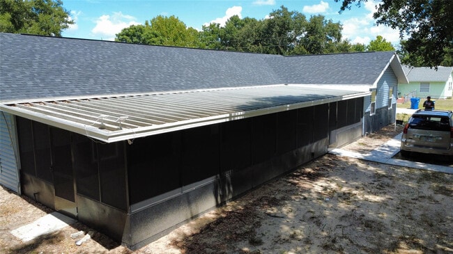 Building Photo - 603 N Sunset Ave