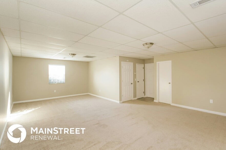 Building Photo - 2110 W Lotus Point Dr