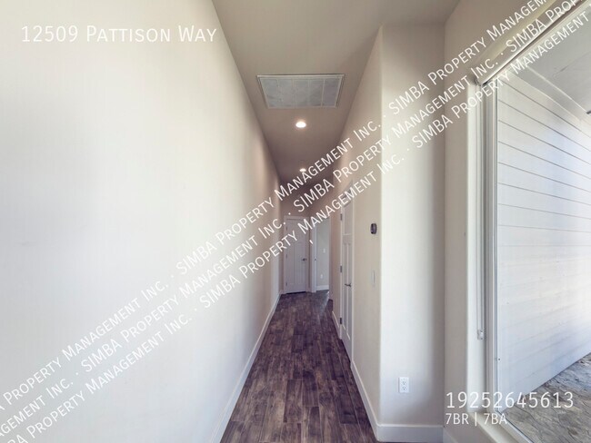 Building Photo - 12509 Pattison Rd