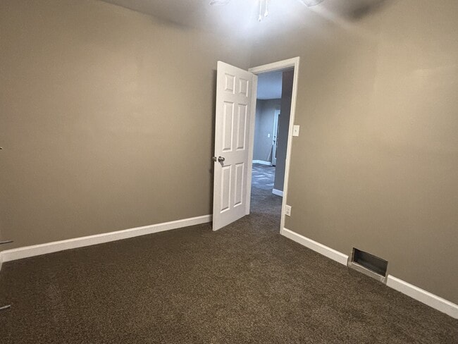 Building Photo - 19681 Rogge St