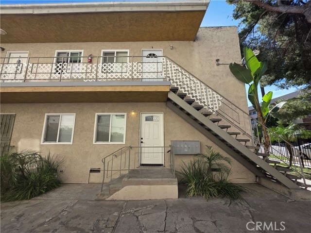 Building Photo - 4436 Ventura Canyon Ave