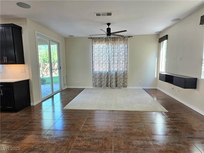 Building Photo - 7017 Pearl Hilltop Ct