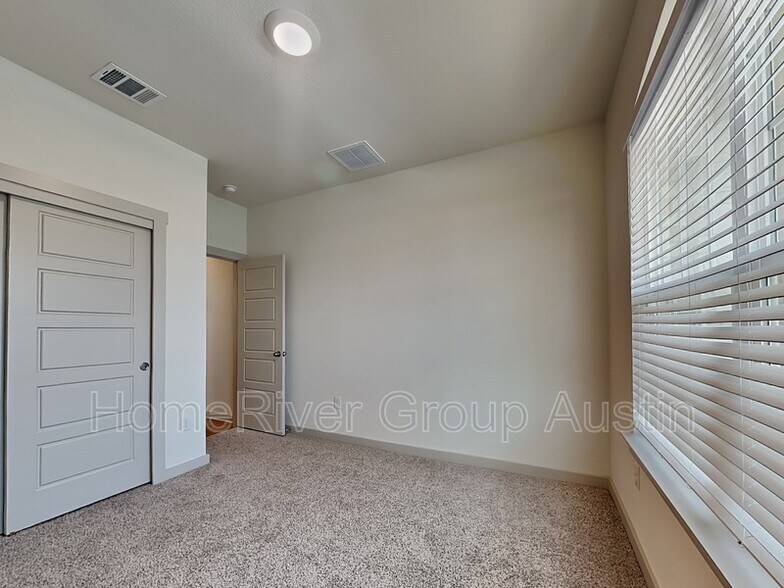 Building Photo - 17300 Crownfield Path