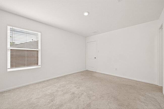 Building Photo - 3104 Twisted Myrtle Dr