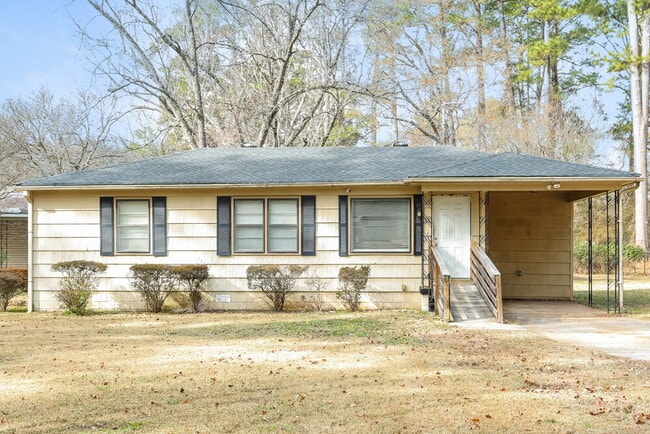 Building Photo - 152 Carol Dr