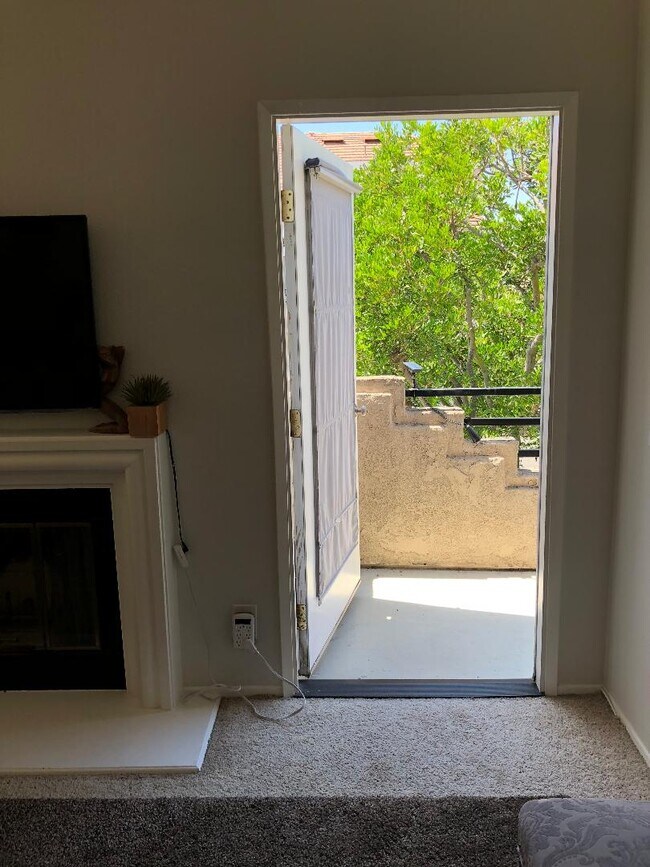 Building Photo - 25071 Camino Del Mar