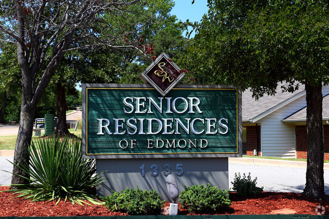 Building Photo - Senior Residence of Edmond