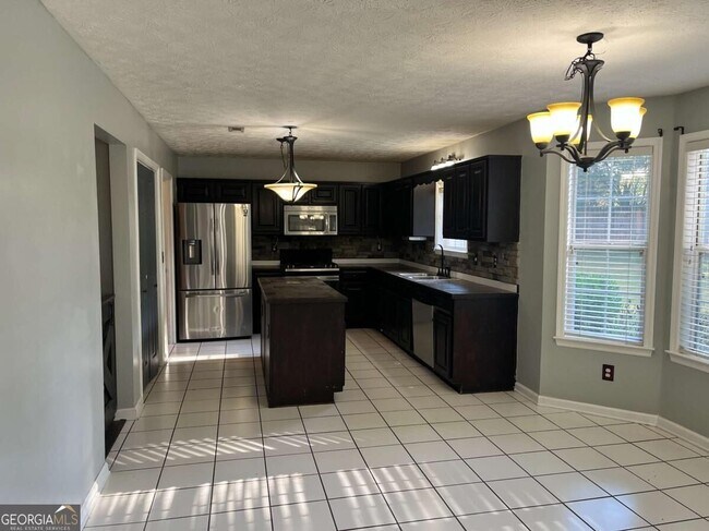 Building Photo - 30 Candlewood Ct
