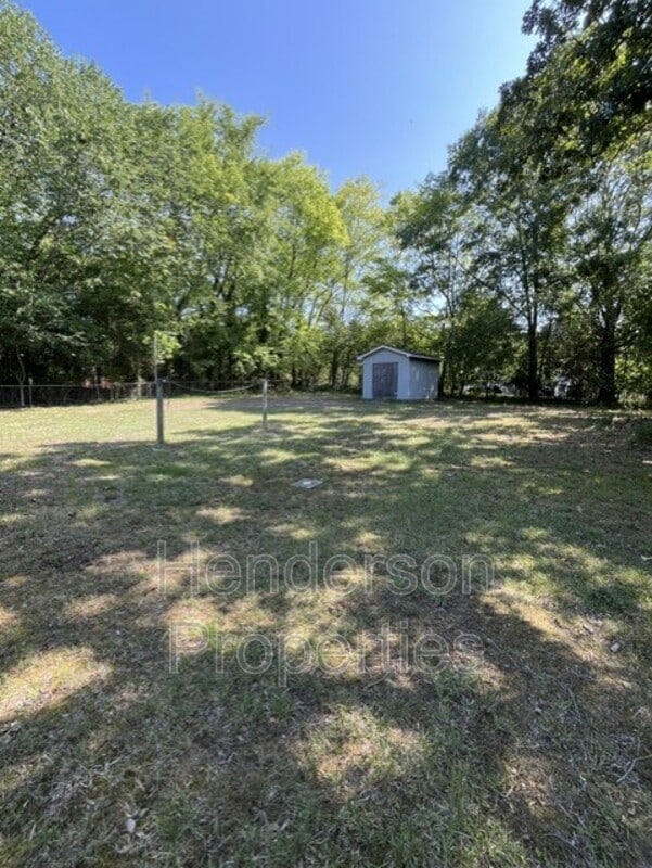 Building Photo - 529 Barringer Chapel Rd
