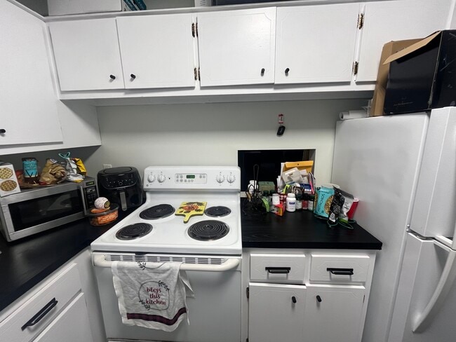 Building Photo - 4500 N Flagler Dr