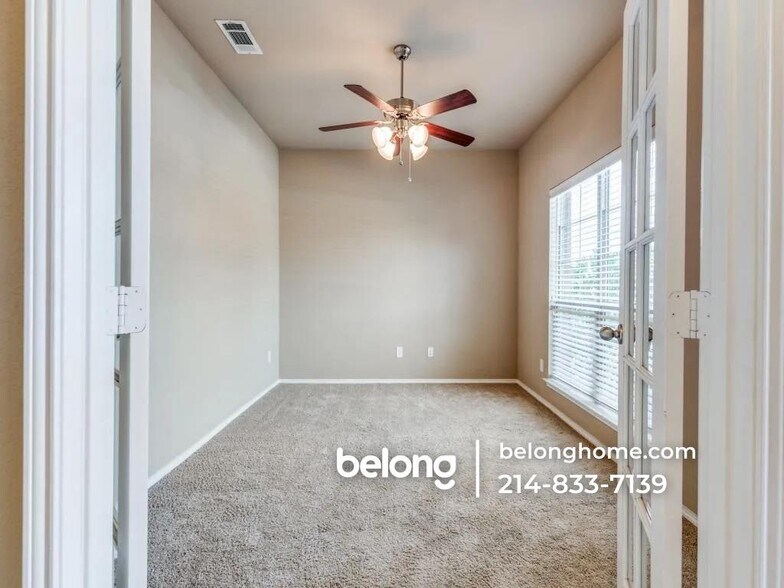 Building Photo - 11608 Netleaf Ln