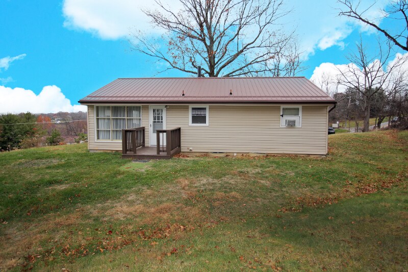 Building Photo - 322 Hays Rd